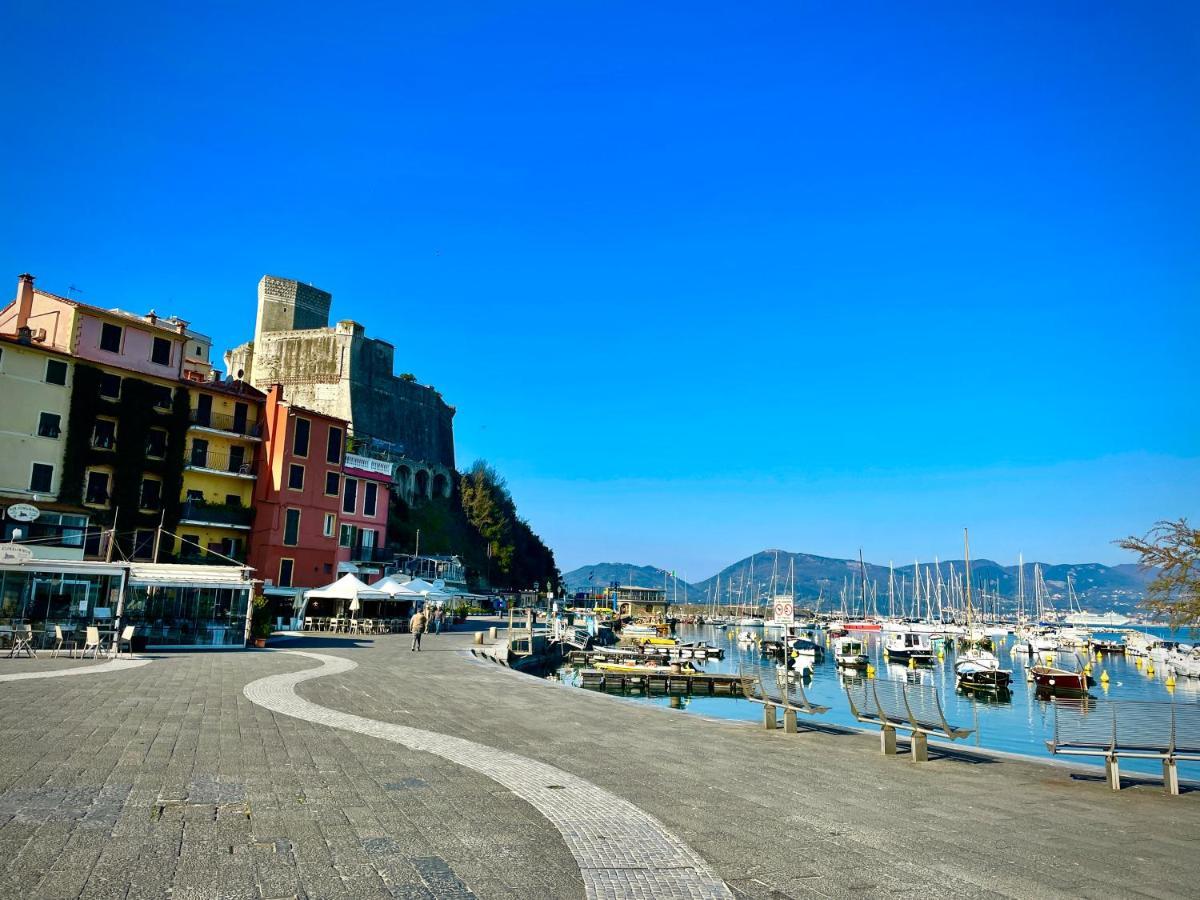 Il Sogno Dei Poeti Apartman Lerici Kültér fotó