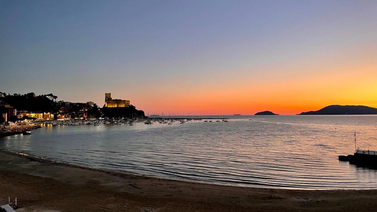 Il Sogno Dei Poeti Apartman Lerici Kültér fotó